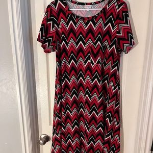 Black and Red Chevron Carly